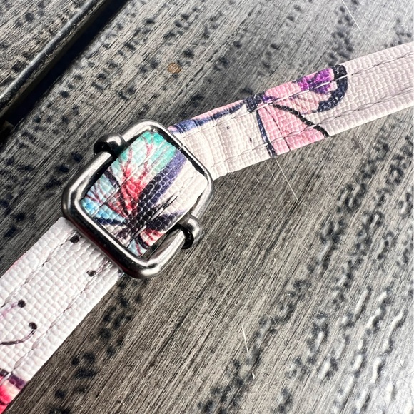 Mundi Crossbody Wallet Butterflies Summer Styling Accessories RIFD Protected - Picture 9 of 16